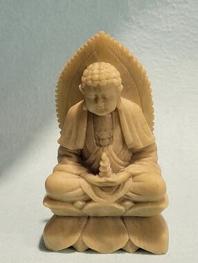 Vintage Chines Buddha Statue Carved In Soapston Home Art Sculpture .